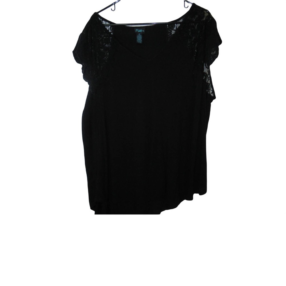 Rue+ Black lace v-neck Blouse